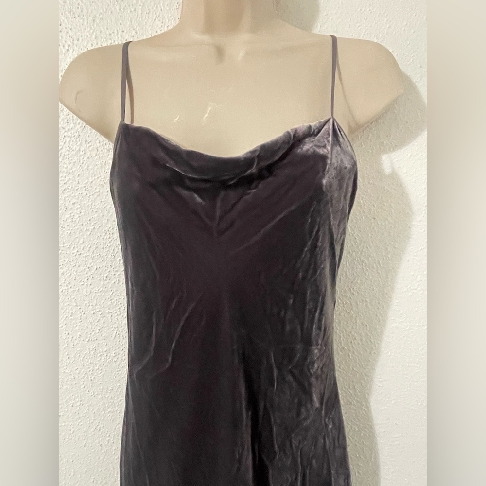 NWT Aritzia Wilfred Michelet black velvet silk blend midi slip dress M - Picture 3 of 11